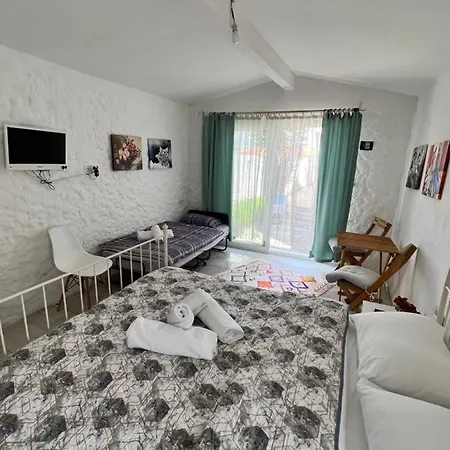 Ξενοδοχείο Lale Αλακάτι